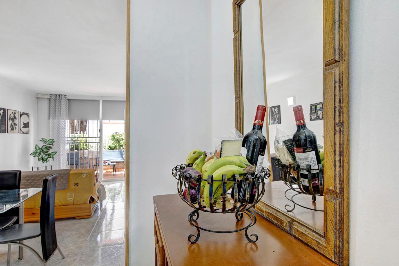 Apartamento Mertxe อาโรนา ภายนอก รูปภาพ